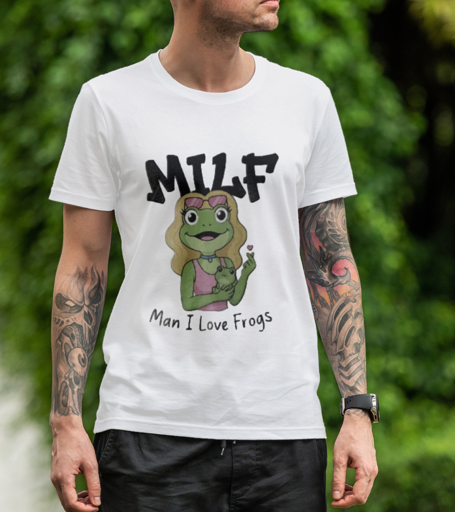 MILF Man I Love Frogs Cartoon Blonde Female Frog Holding Baby Frog T-Shirt