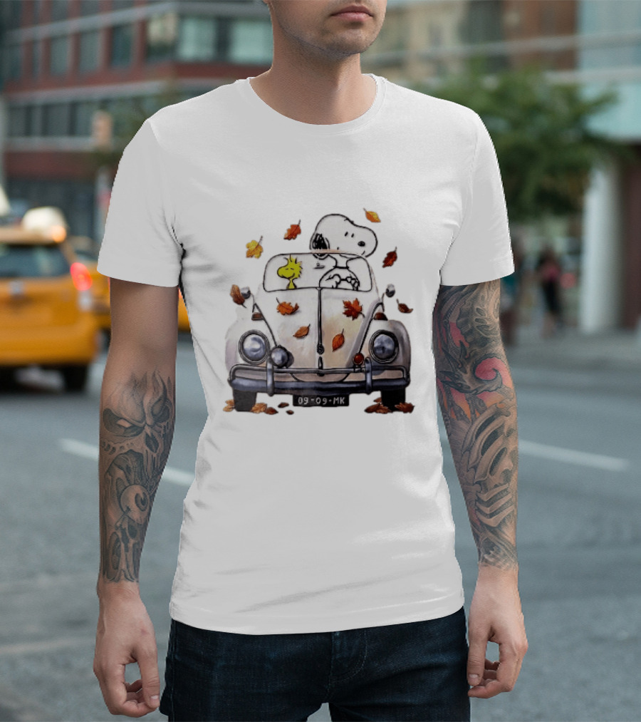 Peanuts Snoopy Woodstock Driving Car Autumn Leaves Watercolor Cartoon 09 Mk T-Shirt