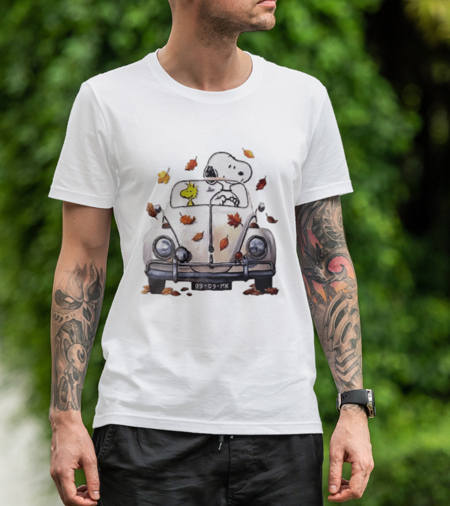 Peanuts Snoopy Woodstock Driving Car Autumn Leaves Watercolor Cartoon 09 Mk T-Shirt