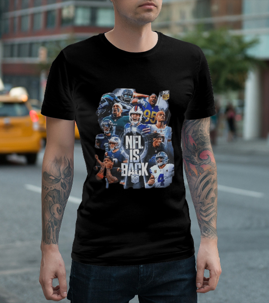 Fox NFL Is Back Vince Lombardi Trophy Football Player Collage T-Shirt