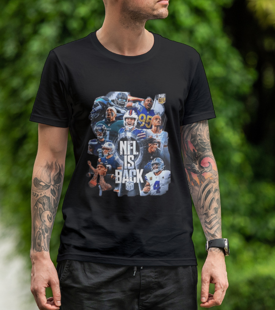 Fox NFL Is Back Vince Lombardi Trophy Football Player Collage T-Shirt