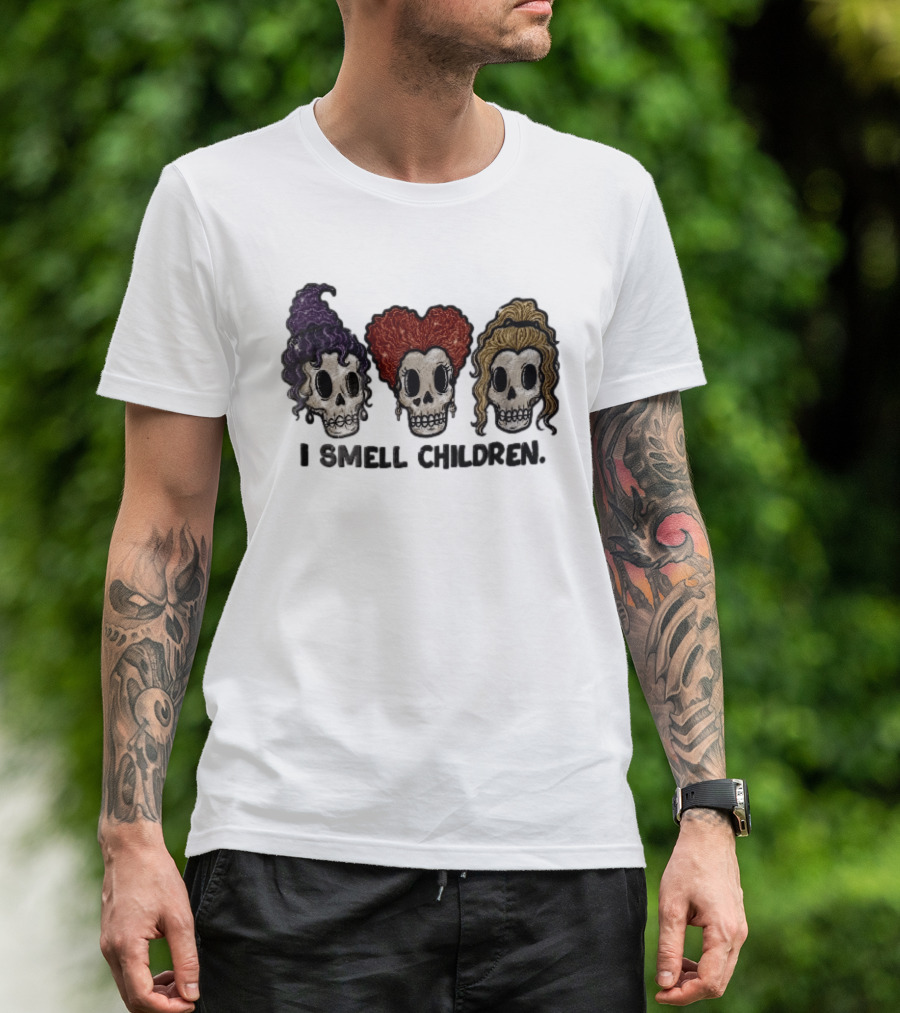 I Smell Children Witch Skulls Sparkle Embroidery Halloween T-Shirt