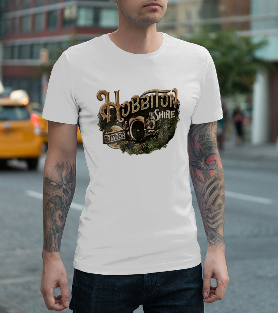 Hobbiton The Shire Eriador Green Hobbit Hole Door T-Shirt