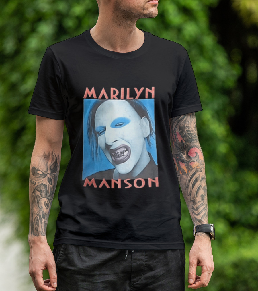 Marilyn Manson Blue Makeup Metallic Teeth Grimace T-Shirt