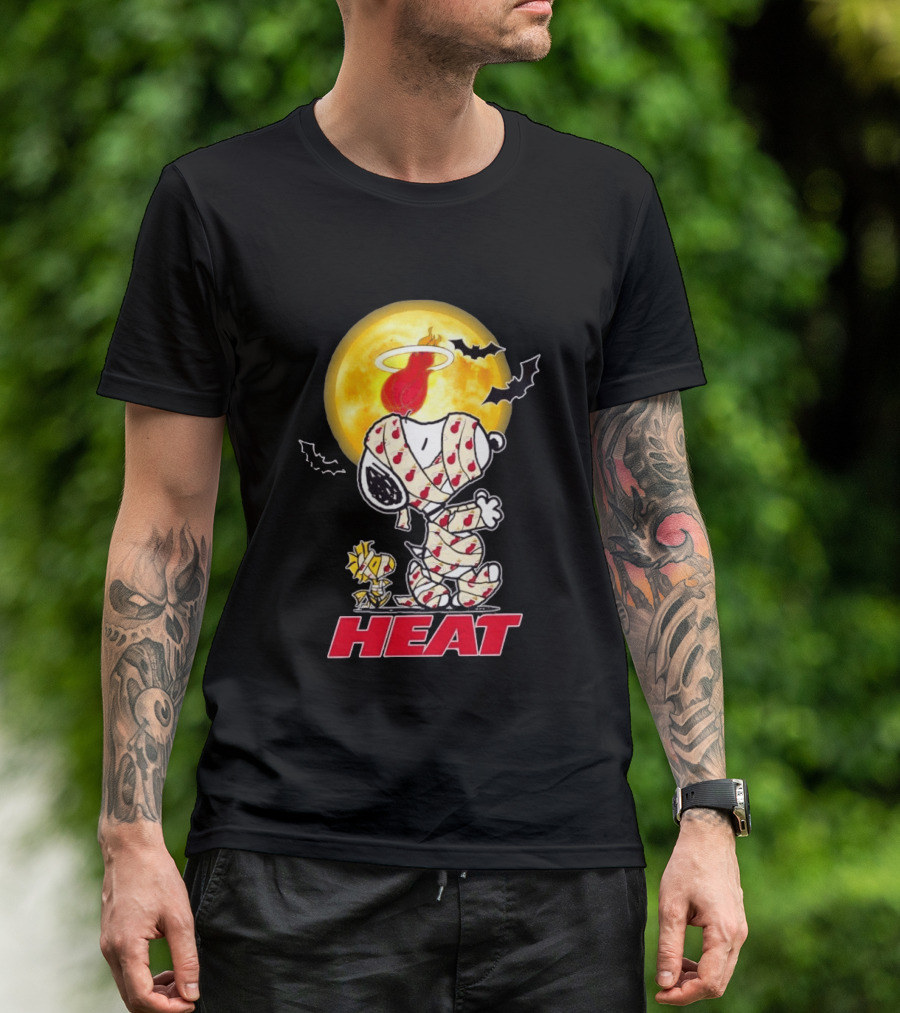 Miami Heat Snoopy Woodstock Mummy Halloween Moon Bats T-Shirt