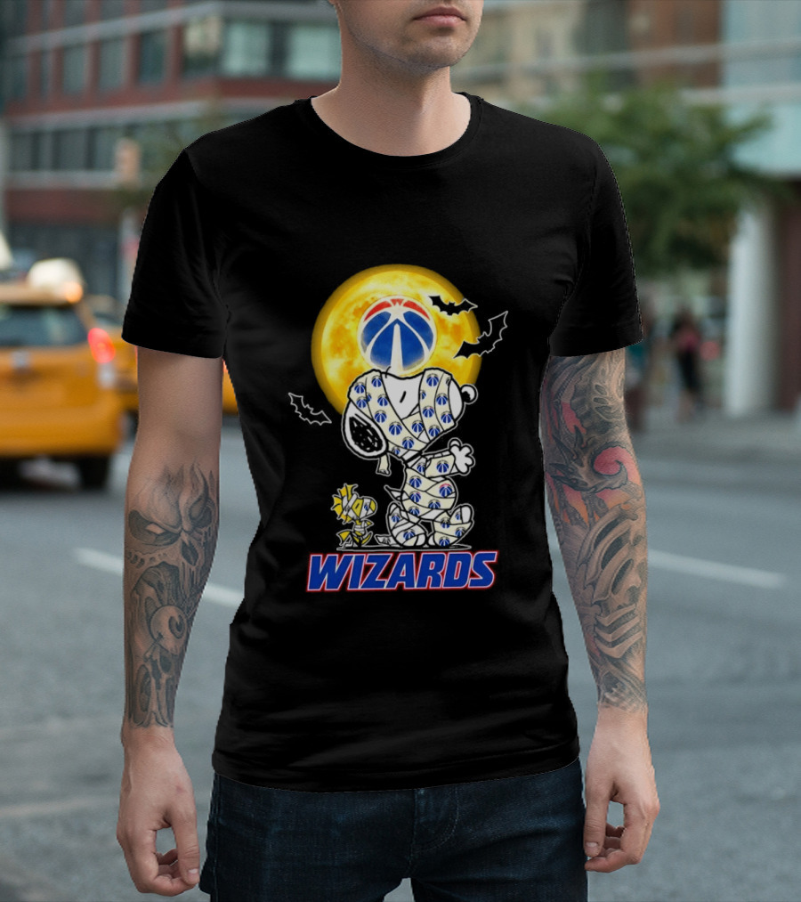 Washington Wizards Snoopy Woodstock Halloween Mummy Full Moon T-Shirt