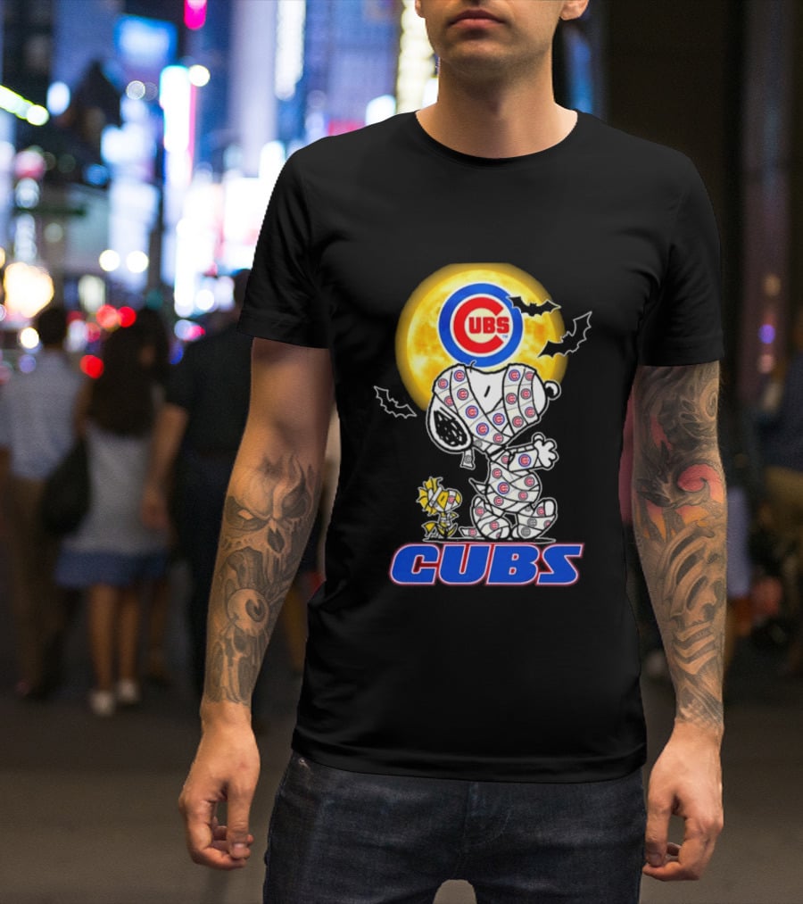Chicago Cubs Snoopy Woodstock Halloween Mummy Cosplay T-Shirt