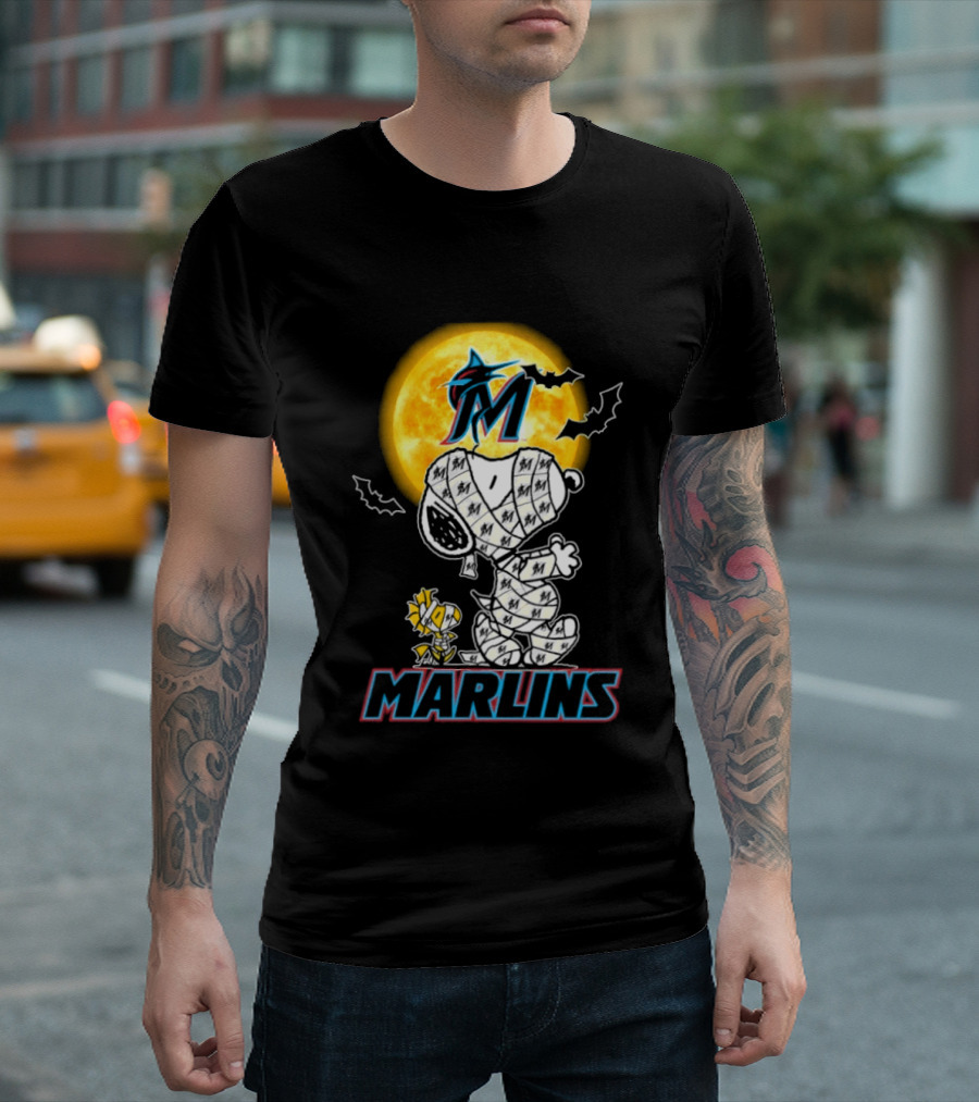 Miami Marlins Snoopy Woodstock Mummy Halloween Moon T-Shirt