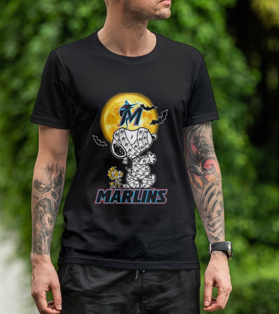 Miami Marlins Snoopy Woodstock Mummy Halloween Moon T-Shirt