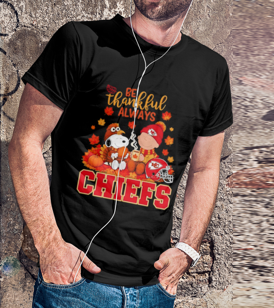 Be Thankful Always Snoopy Charlie Brown Chiefs Fall Leaves T-Shirt