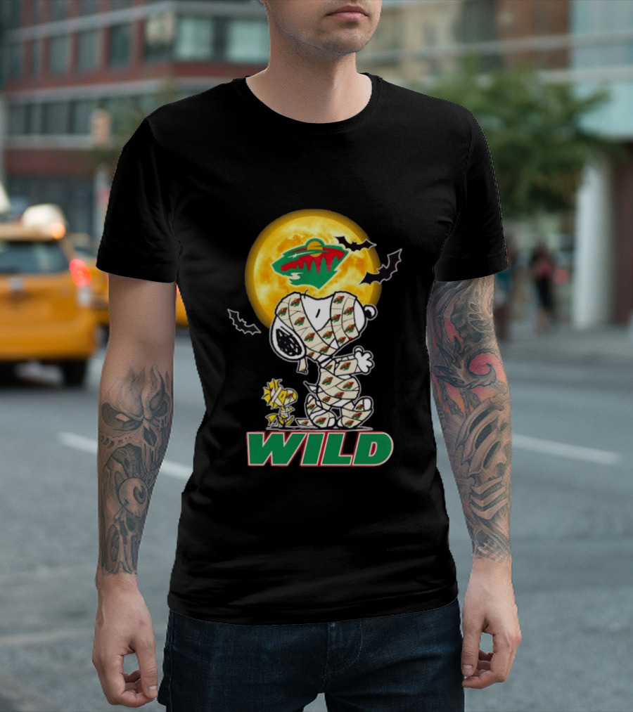 Minnesota Wild Snoopy Woodstock Mummy Halloween Moon Bats T-Shirt