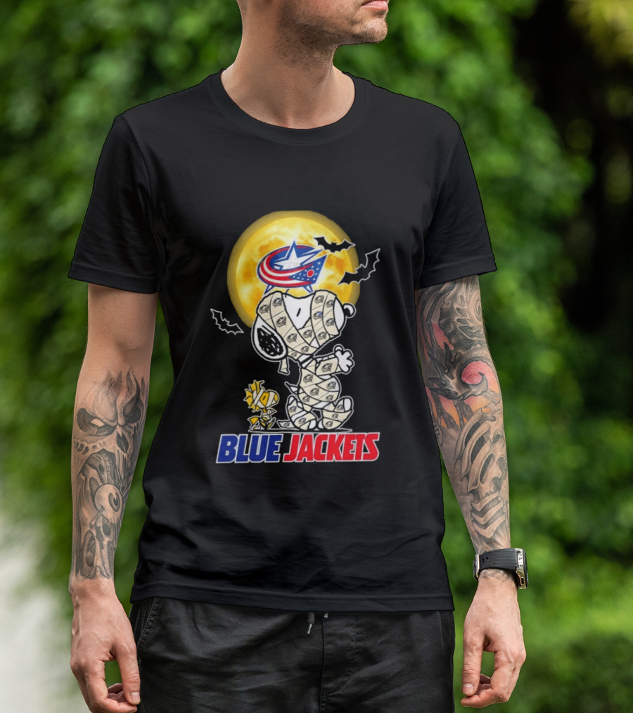 Columbus Blue Jackets Snoopy Woodstock Mummy Halloween Moon T-Shirt