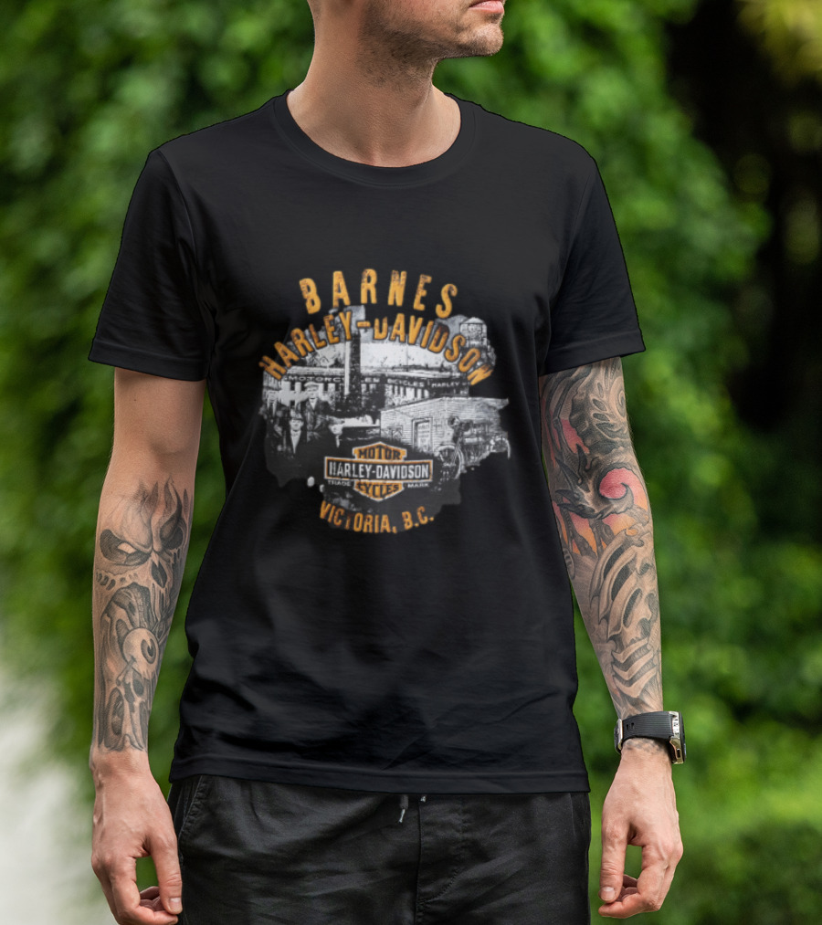 Barnes Harley Davidson Motor Cycles Victoria BC Distressed T-Shirt