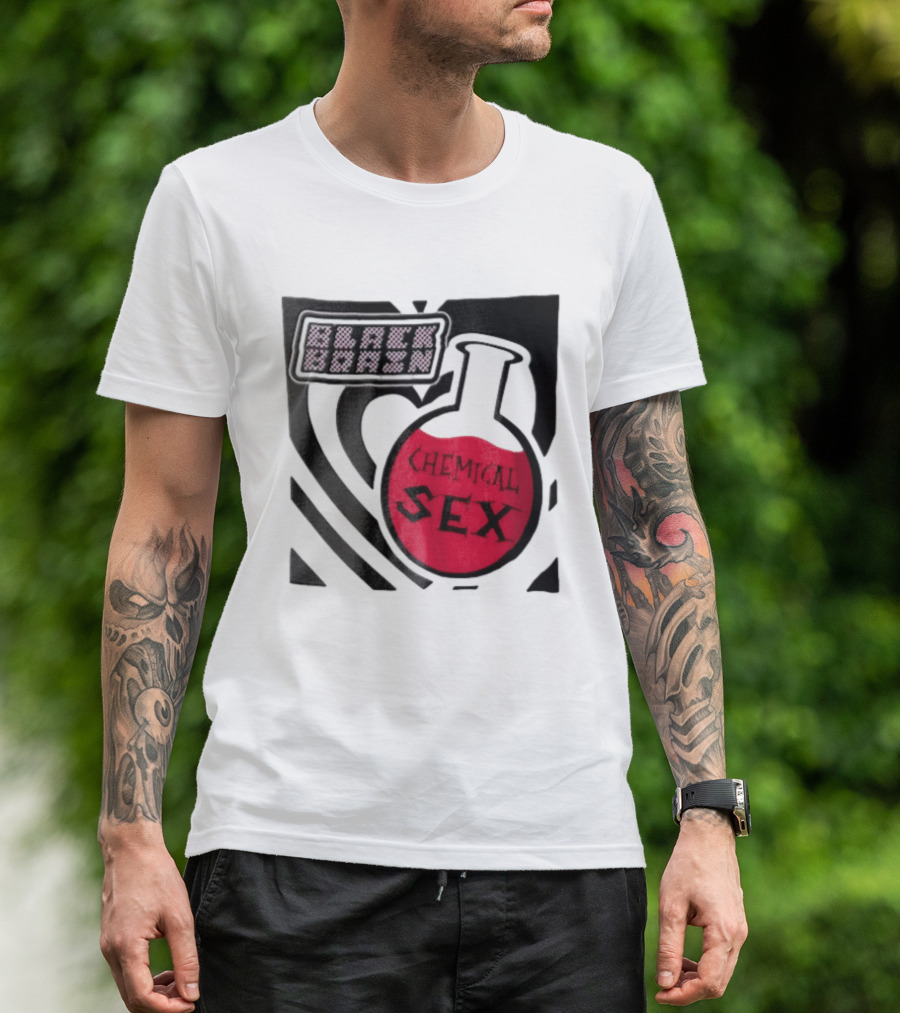 Black Brain Chemical Sex Halftone Heart Flask T-Shirt