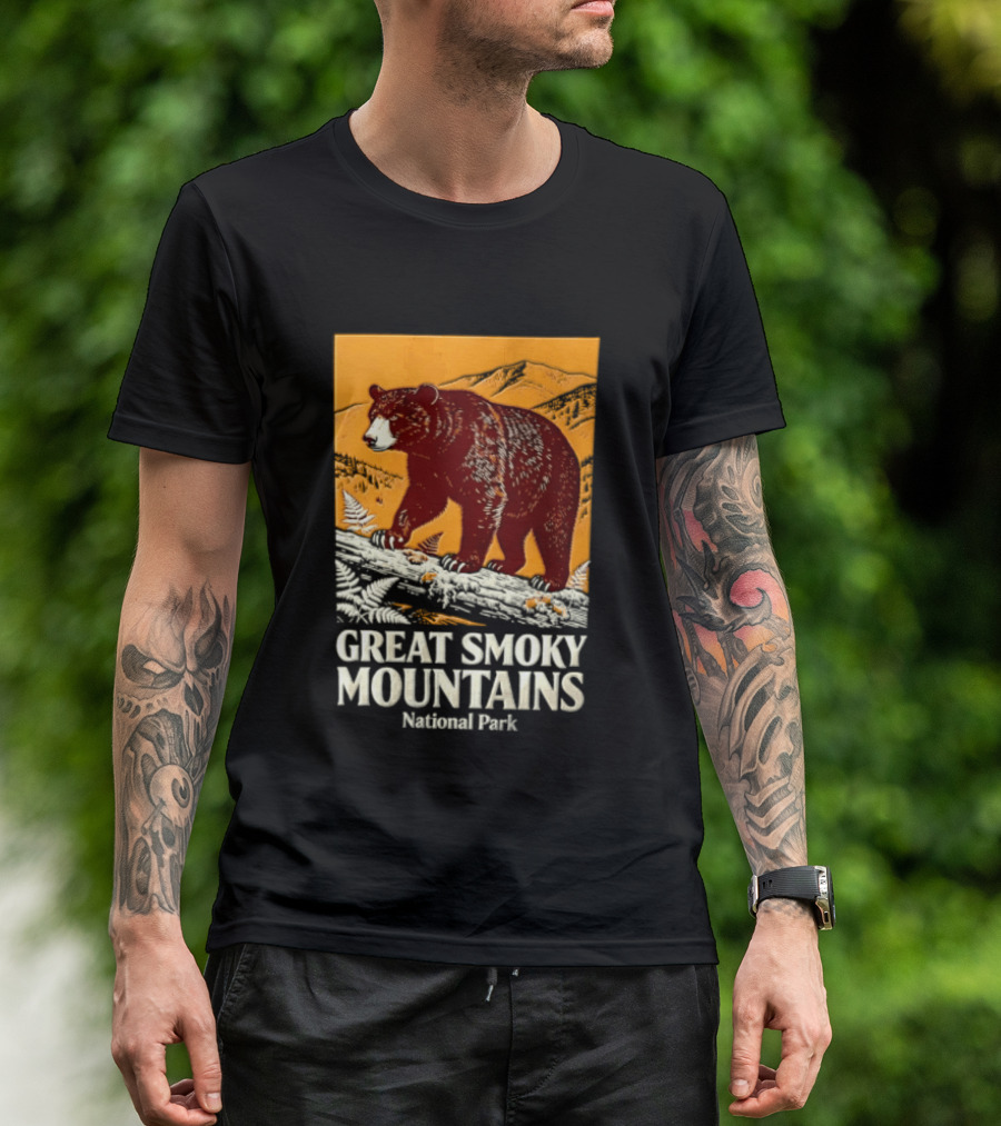 Great Smoky Mountains National Park Black Bear Walking On Log T-Shirt
