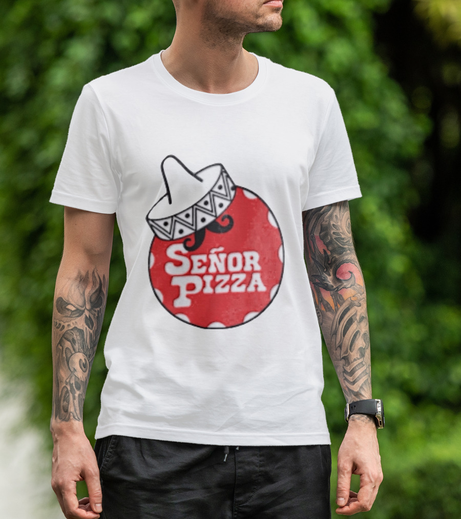 Señor Pizza Red Apron With Mustache And Patterned Collar T-Shirt