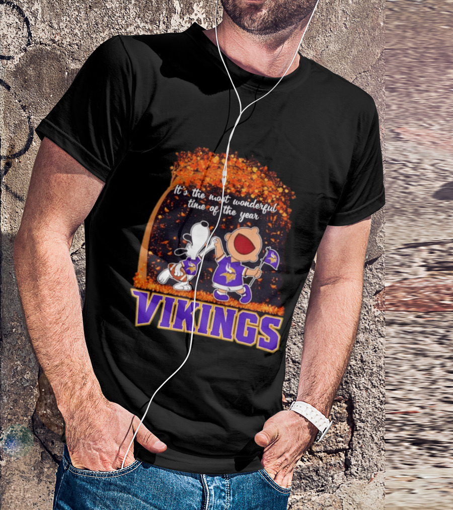 Snoopy Charlie Brown Dancing Minnesota Vikings It's The Most Wonderful Time Of The Year T-Shirt