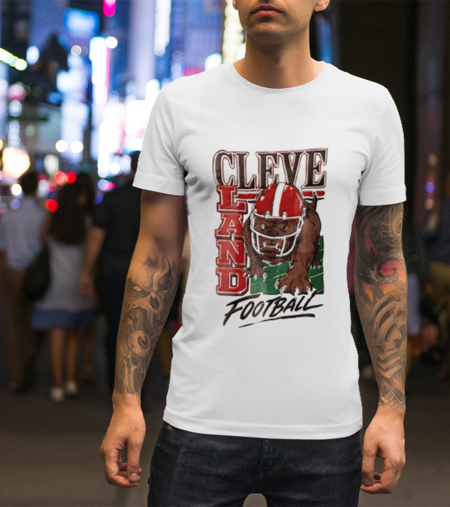 Cleveland Browns Bulldog Football Helmet Mascot Running T-Shirt