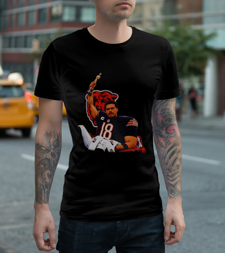 Caleb Williams Chicago Bears Oscar Meme Insight With Iconic Pose And Team Concept T-Shirt