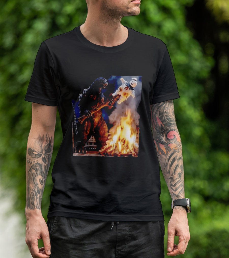 Kaiju Campfire Godzilla Holding Stay Puft Marshmallow Man T-Shirt