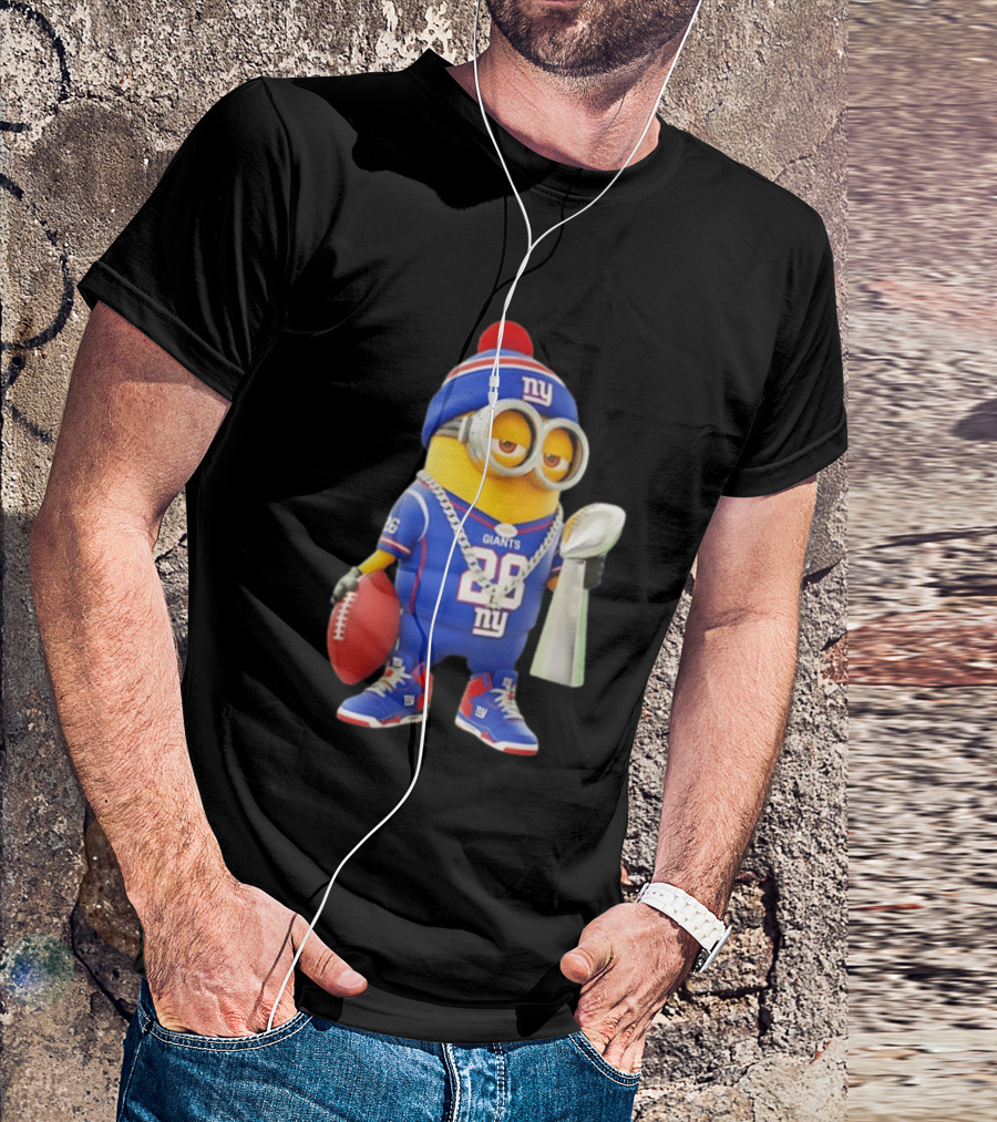 Minion In New York Giants Jersey With Football Trophy And Beanie T-Shirt