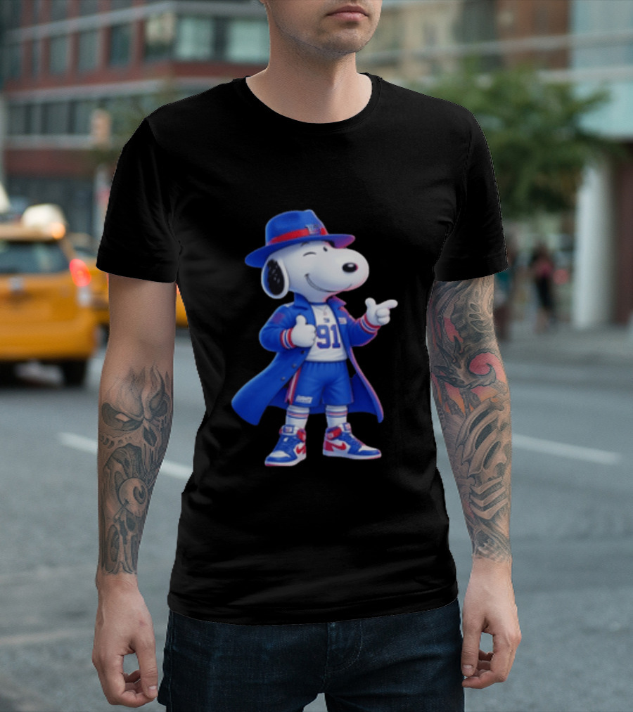 Snoopy New York Giants Football Player Cartoon Blue Coat And Hat T-Shirt