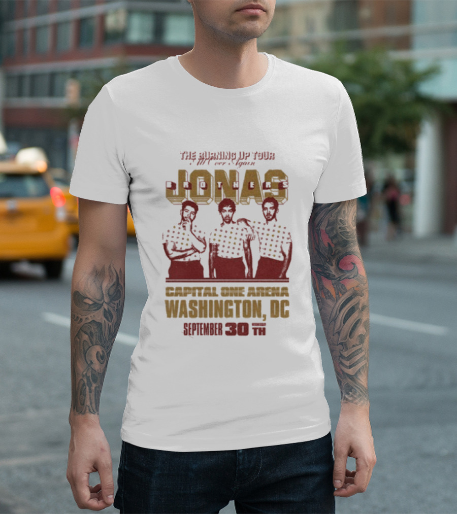 Jonas Brothers Live Tour Capital One Arena Washington DC April 30 T-Shirt