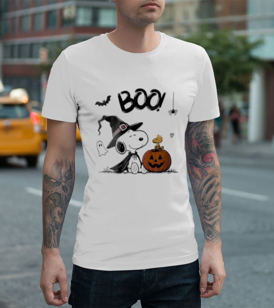 Peanuts BOO Snoopy Witch Hat Woodstock Pumpkin Halloween T-Shirt