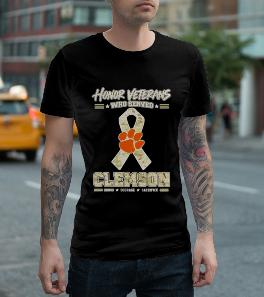 Honor Veterans Who Served Clemson Tigers Honor Courage Sacrifice Camouflage Ribbon T-Shirt