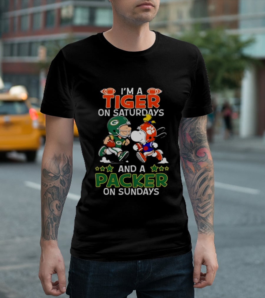 I'm A Tiger On Saturdays And A Packer On Sundays Charlie Brown Snoopy T-Shirt