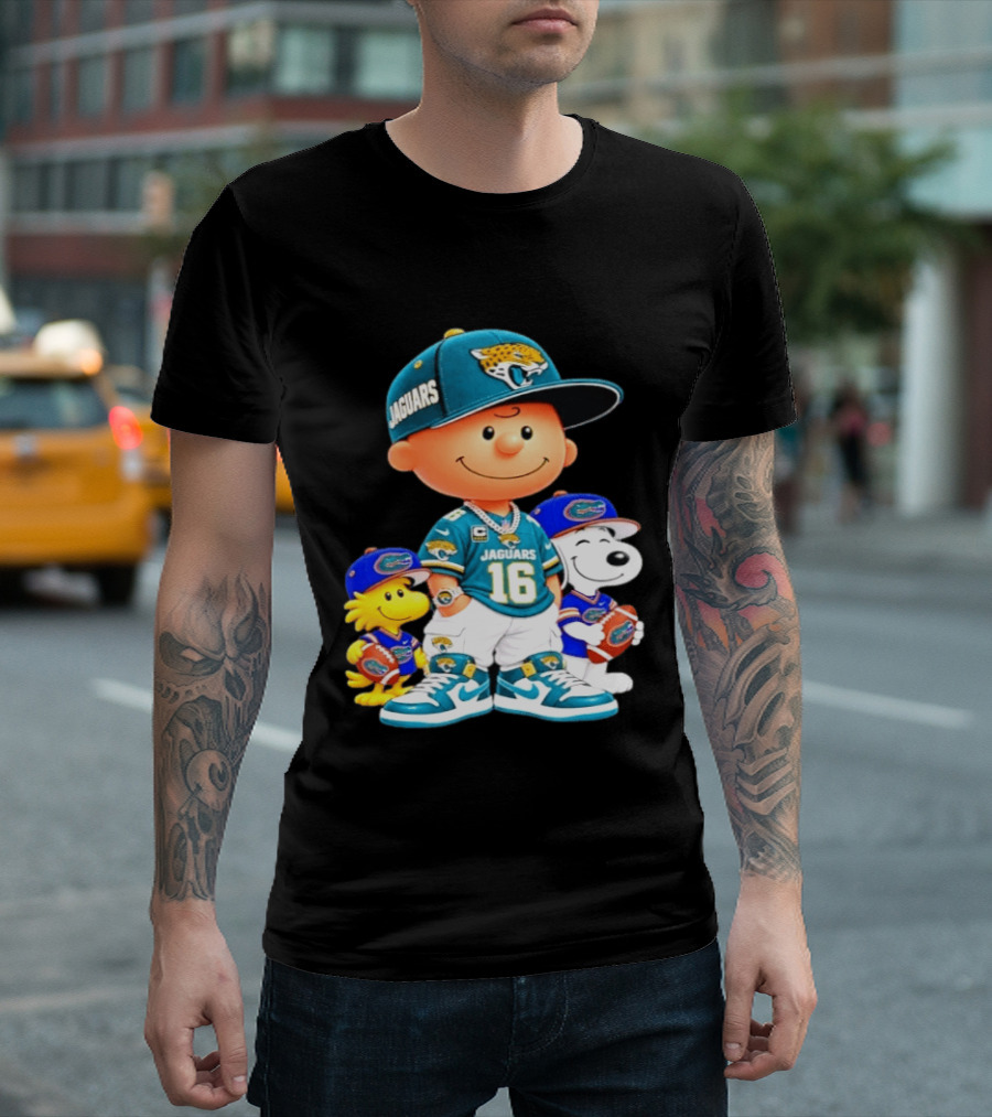 Charlie Brown With Snoopy And Woodstock Jacksonville Jaguars 16 Jersey Peanuts Football Fan Gear T-Shirt