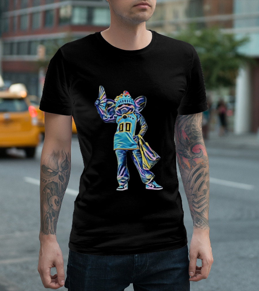 Ellie The Elephant Statue Of Liberty New York Basketball Team T-Shirt