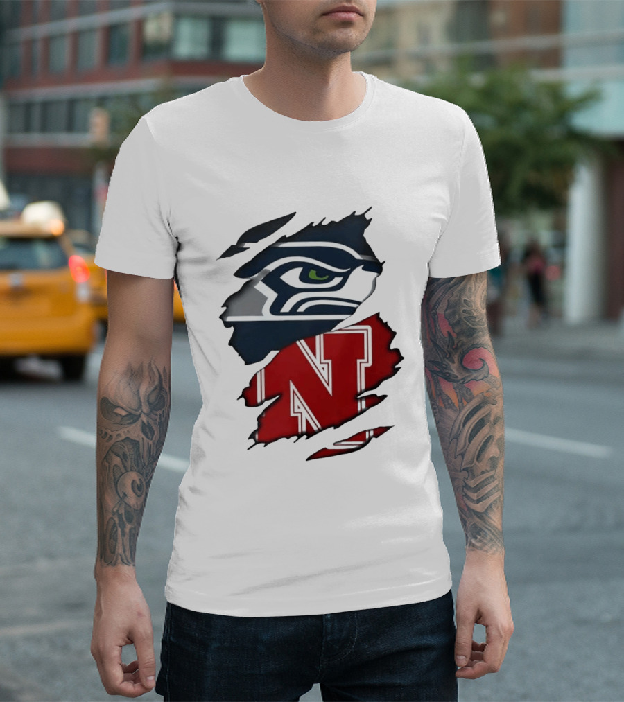 Seattle Seahawks And Nebraska Cornhuskers Split Torn Fabric Blend T-Shirt