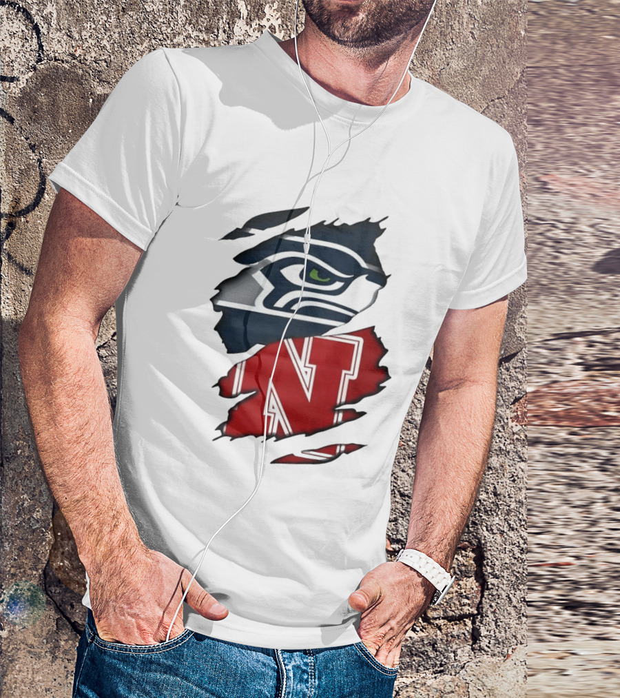 Seattle Seahawks And Nebraska Cornhuskers Split Torn Fabric Blend T-Shirt
