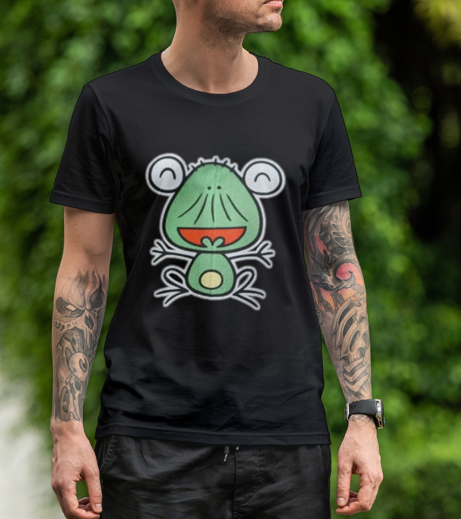 Brooklyn Museum Store Beshi Caps Cartoon Green Frog T-Shirt
