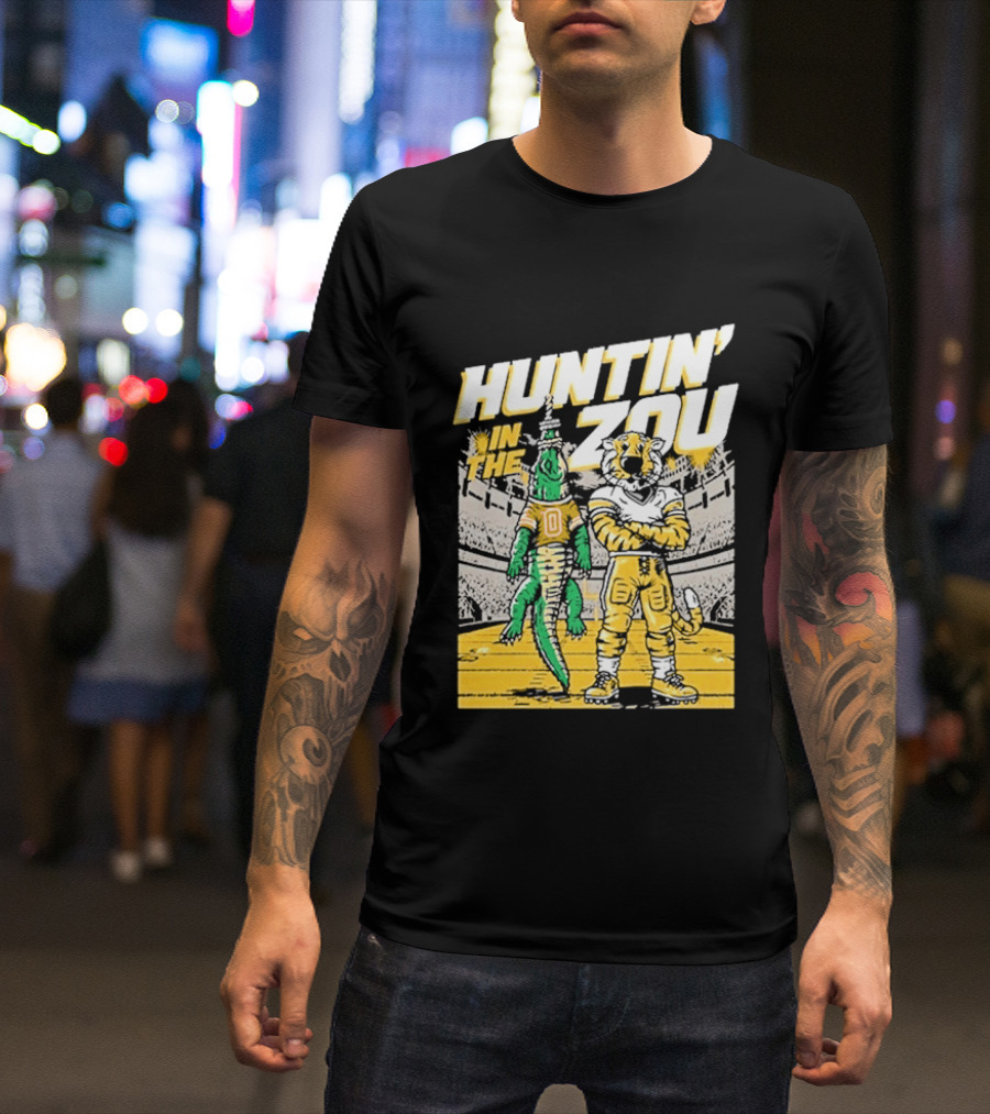 Huntin' In The Zou Mizzou Tigers Vs Florida Gators Stadium Showdown T-Shirt