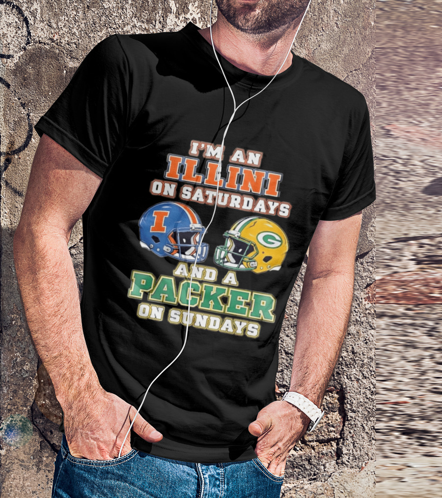 I'm An Illini On Saturdays And A Packers Fan On Sundays Football Helmets T-Shirt