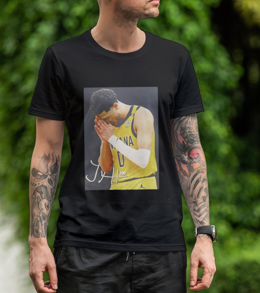 Tyrese Haliburton Indiana Pacers Praying NBA 0 JH Signature T-Shirt
