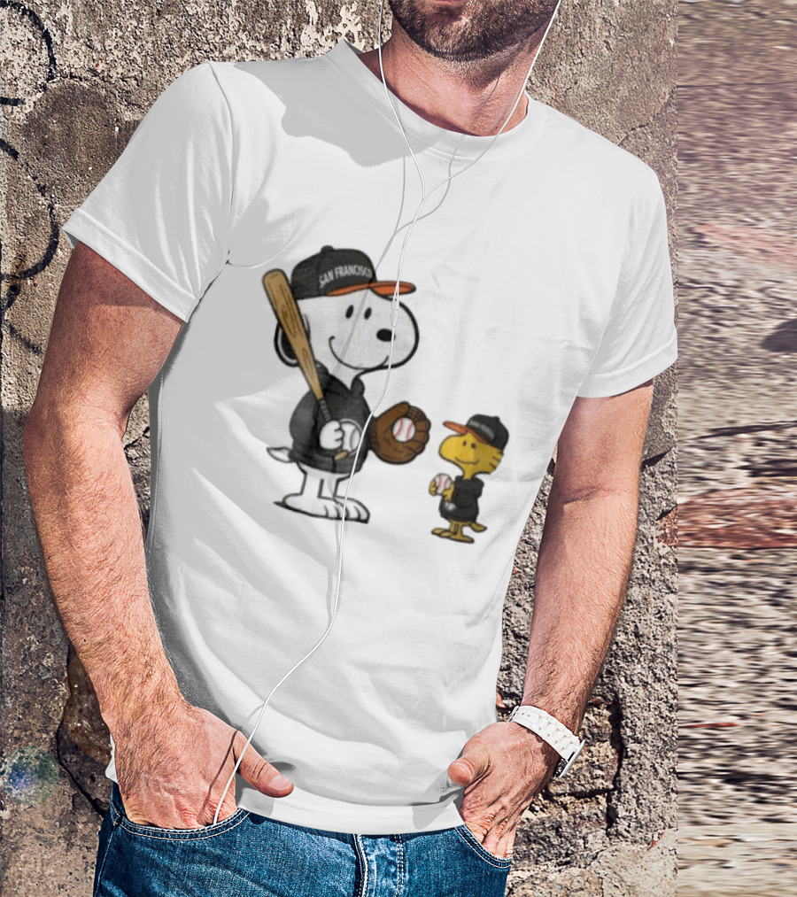 San Francisco Giants Snoopy Woodstock Baseball Caps Peanuts Characters T-Shirt