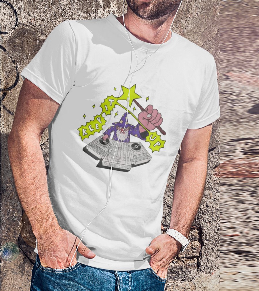 Wizard DJ Keep It Up Music Producer DJing Magic Spell Turntable Controller T-Shirt