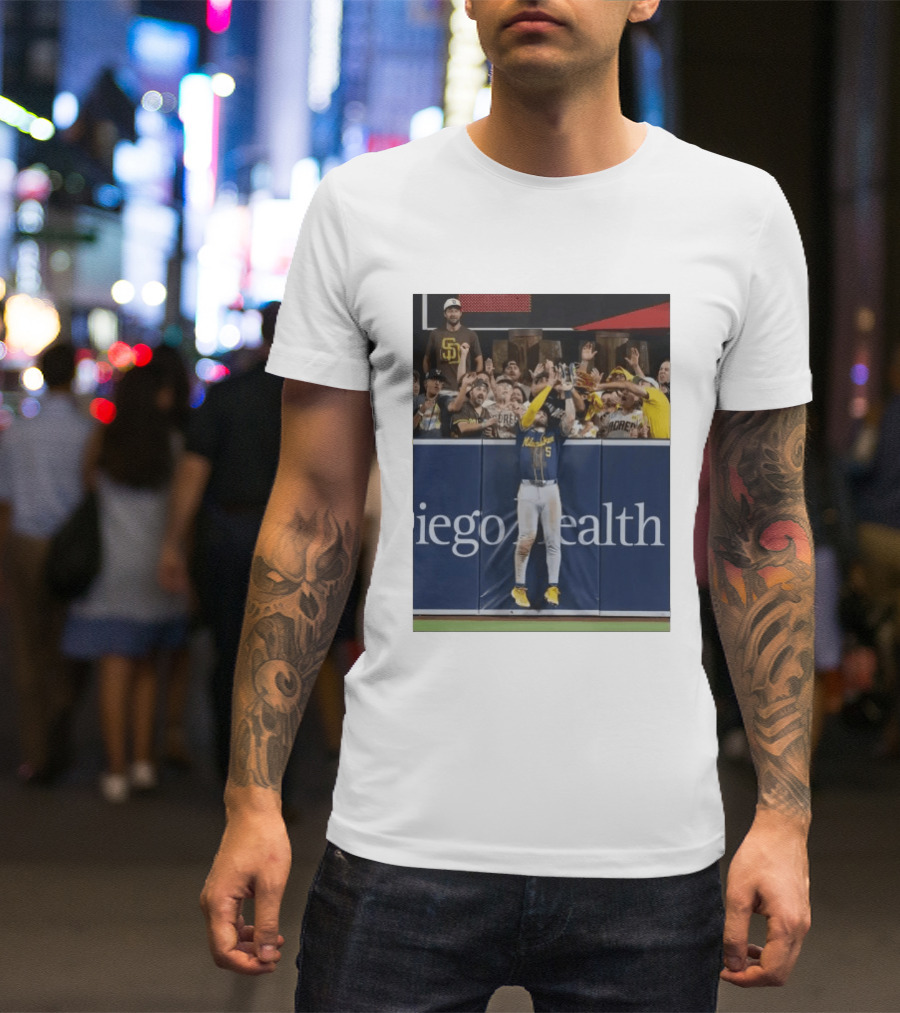 Milwaukee Brewers Garrett Mitchell Incredible Game Saving Catch Padres Fans T-Shirt