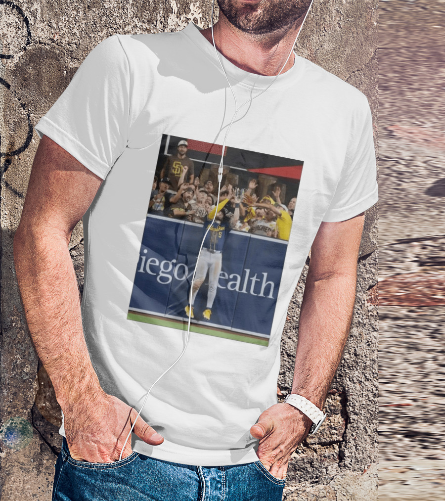 Milwaukee Brewers Garrett Mitchell Incredible Game Saving Catch Padres Fans T-Shirt