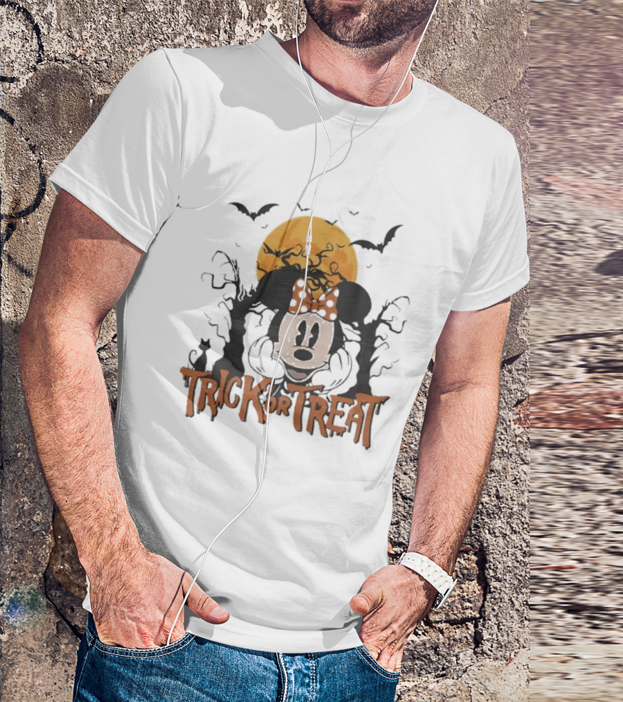 Minnie Mouse Halloween Trick Or Treat Bats And Orange Moon T-Shirt
