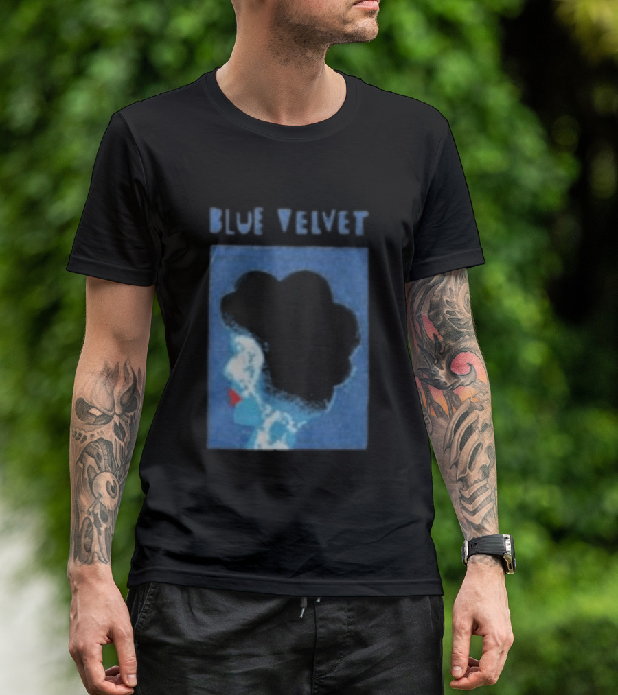 Blue Velvet Afro Silhouette Red Lips T-Shirt