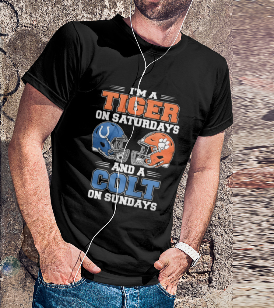 I'm A Tiger On Saturdays And A Colt On Sundays Helmet Football Rivalry T-Shirt