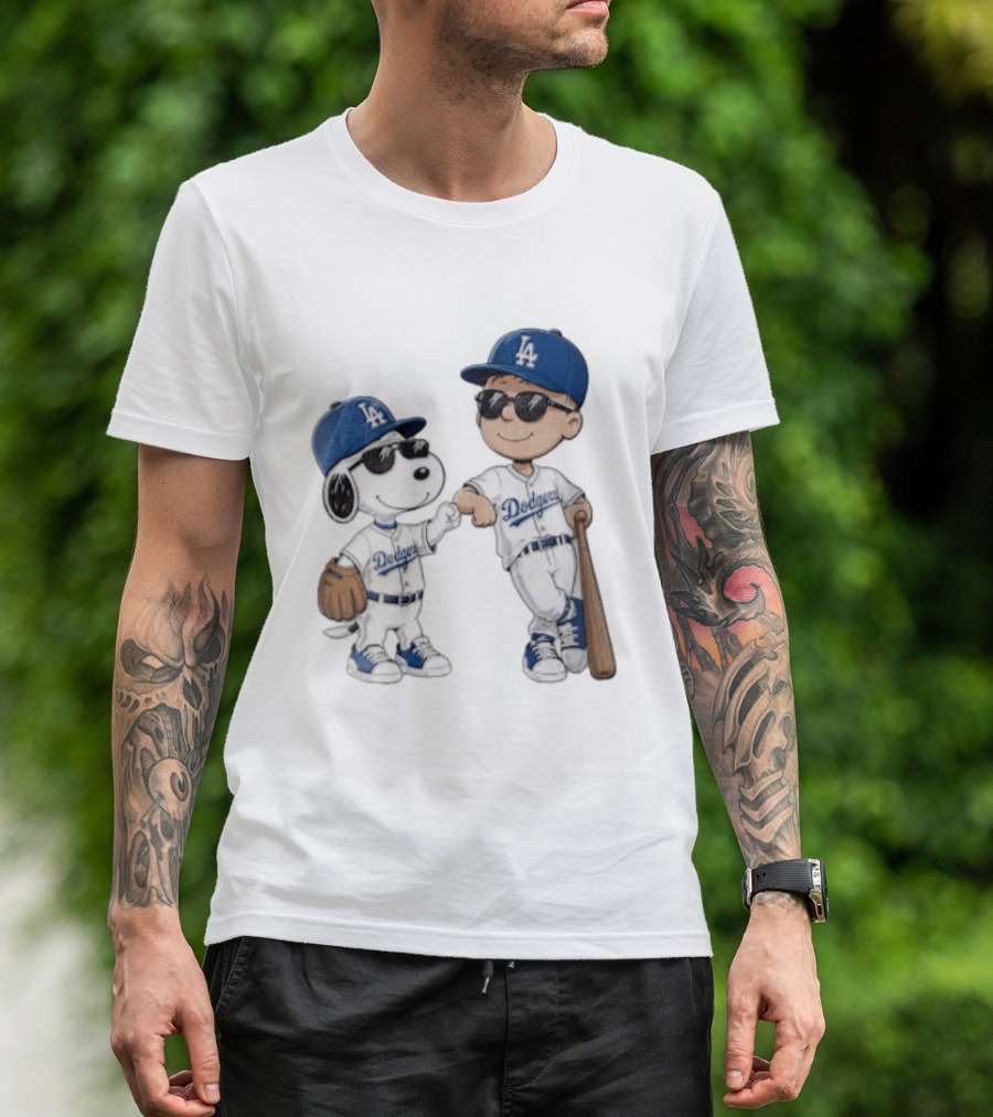 Los Angeles Dodgers Snoopy And Kid Baseball Team Spirit T-Shirt