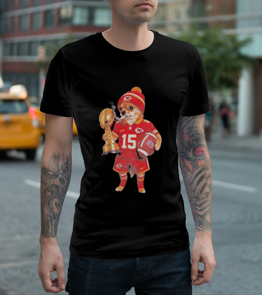 Kansas City Chiefs Chihuahua Trophy Smoking NFL Patrick Mahomes 15 T-Shirt