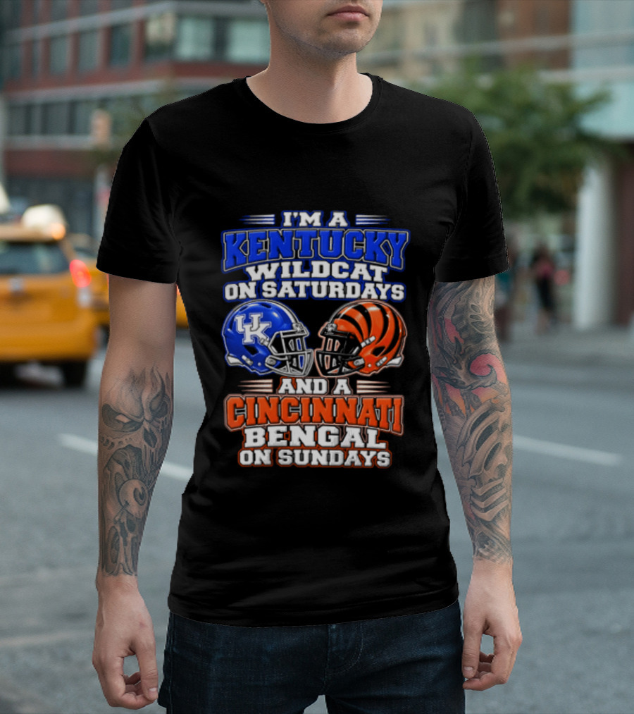 I'm A Kentucky Wildcat On Saturdays And A Cincinnati Bengal On Sundays Helmet T-Shirt