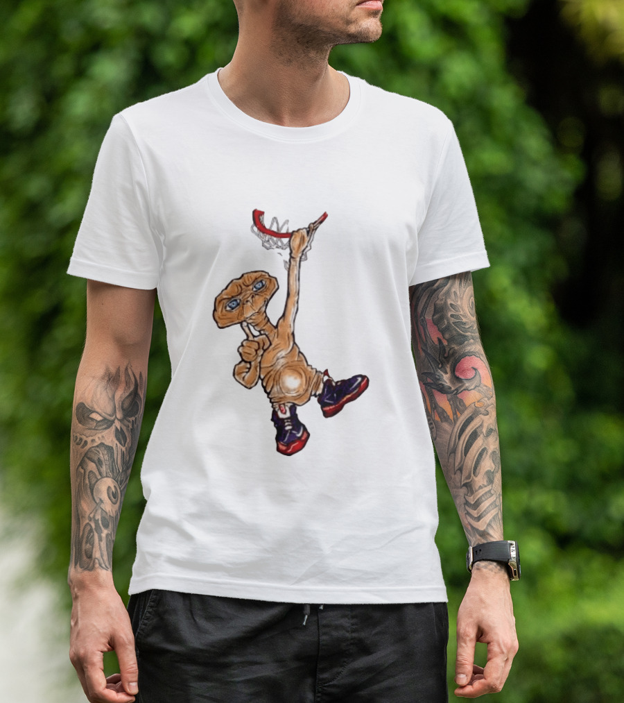 E The Extra Terrestrial Dunk Basketball Alien Retro Sneakers T-Shirt