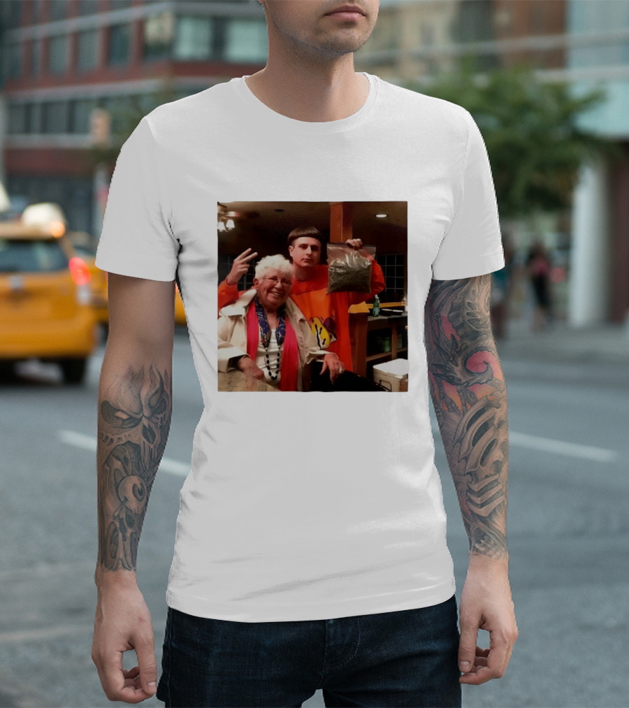 Oliver Tree Peace Sign Grandma Holding Bag T-Shirt